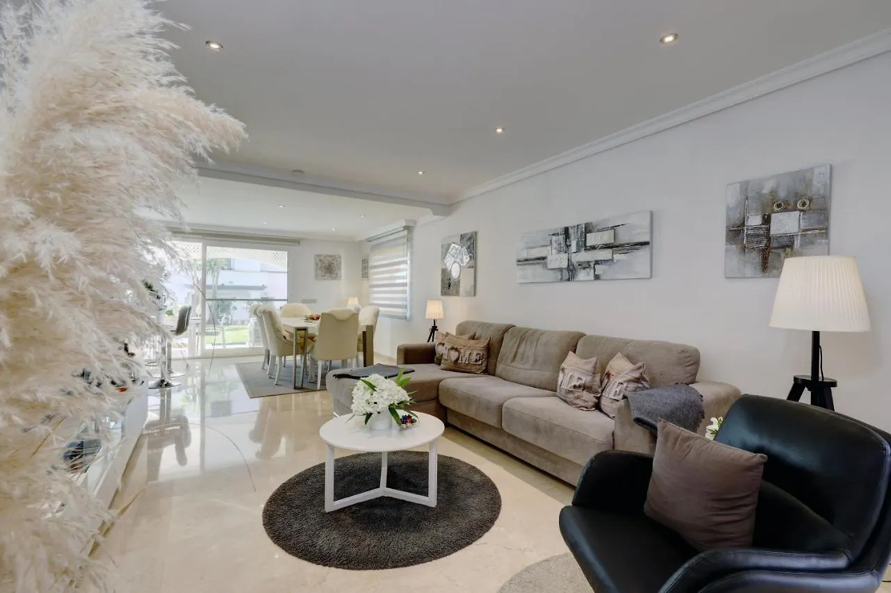 Apartment Dominion Beach Vanvitelli 139 Estepona Spain