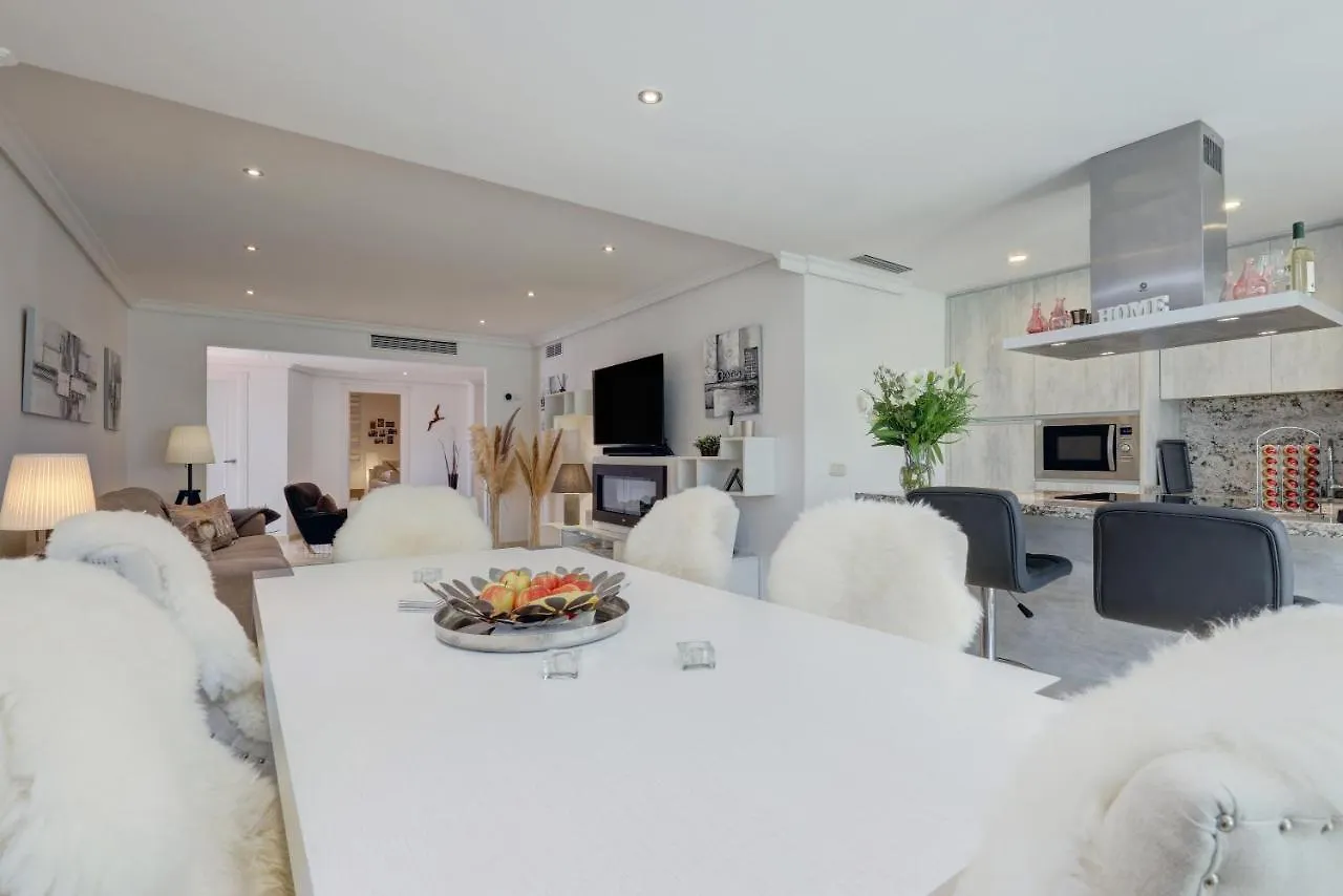 Dominion Beach Vanvitelli 139 Estepona Apartment
